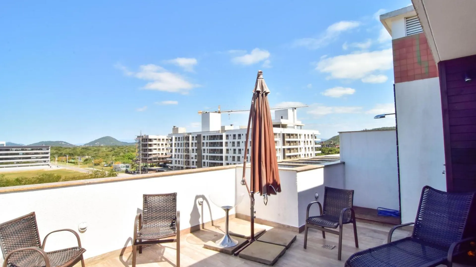 Апартаменты Cobertura Duplex C/ Area Gourmet Em Jurere P1089 Флорианополис